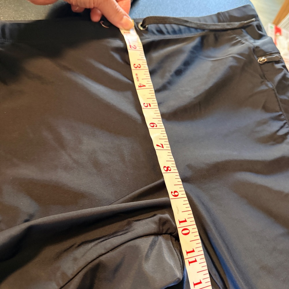 Arcweg Athletic Shorts Women 2XL Black Drawstring Zipper Pockets Hiking - Picture 7 of 8